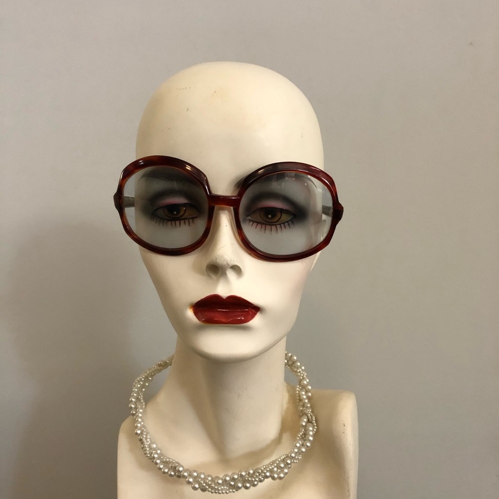 Round vintage glasses